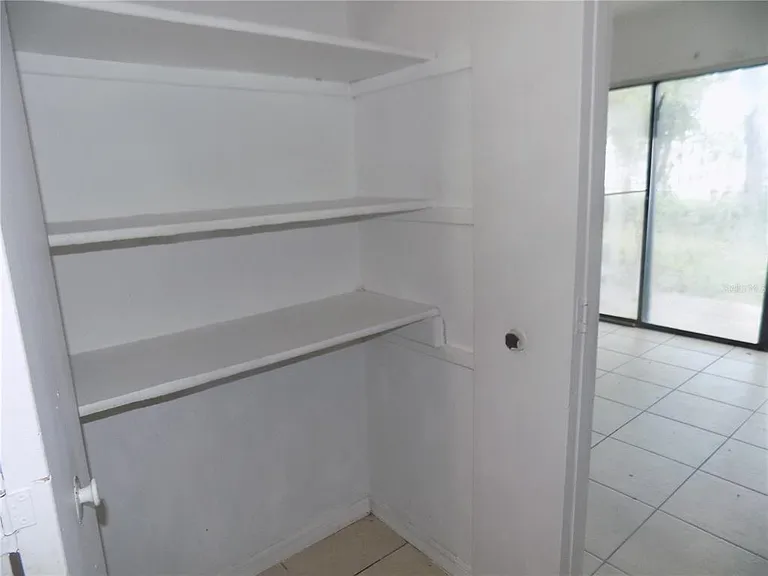 1110 SW 62nd Ter #B-C-A — Photo 17