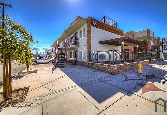 2nd image of 1111 S Casino Center Blvd APT 9