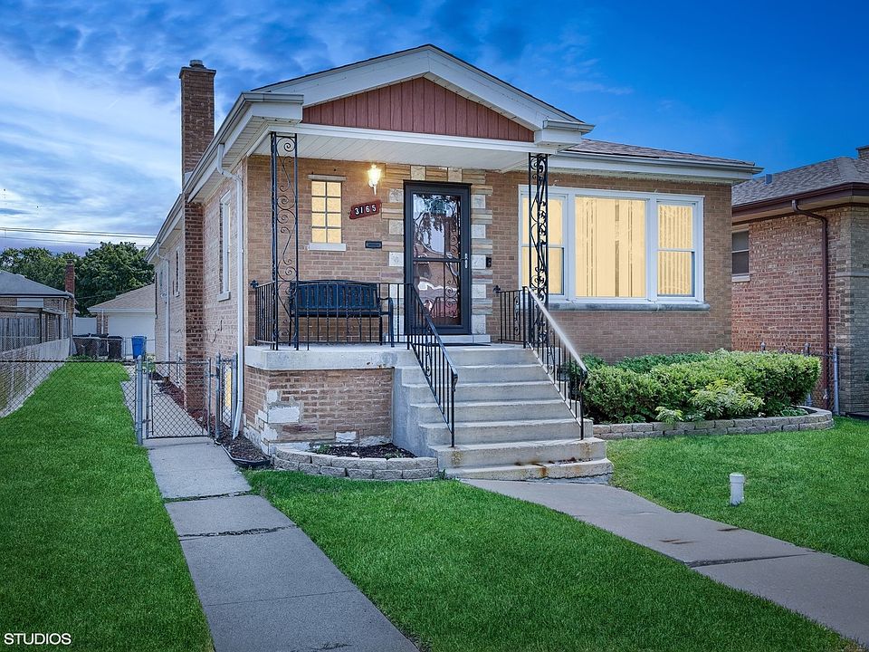 2nd image of 3165 W 83rd Pl