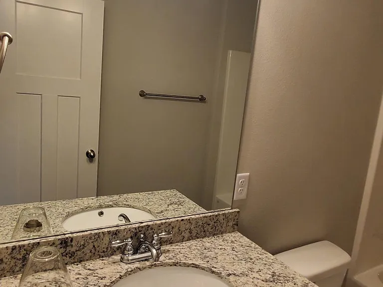 462 Red Robin St — Photo 14