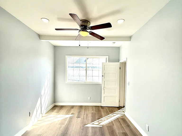 2306 Alta St — Photo 14