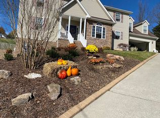 143 Austin Ridge Ct, Gray, TN 37615