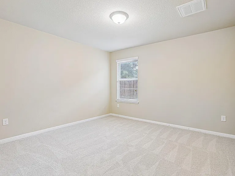 10604 Menominee Falls Ln — Photo 24