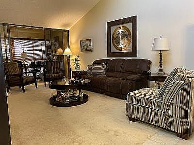 1st image of 11272 Taft St #11272
