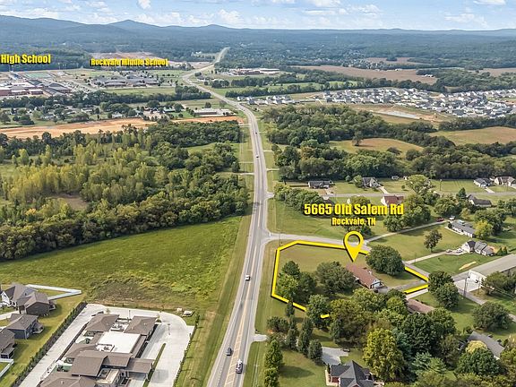 3rd image of 5665 Old Salem Rd