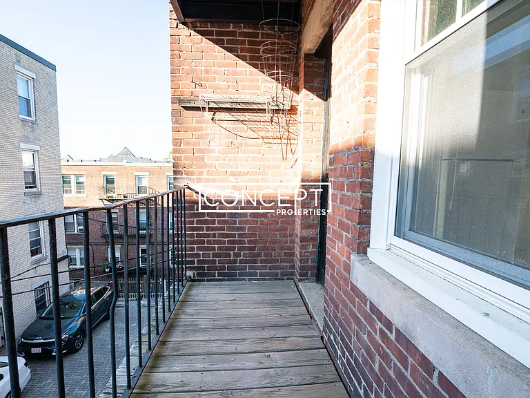 58 Selkirk Rd #9 — Photo 16