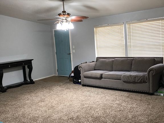 2nd image of 965 N Nogales Ave