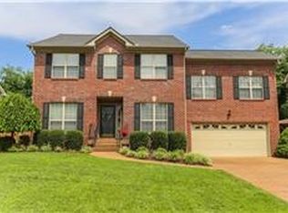 145 East Dr, Hendersonville, TN 37075