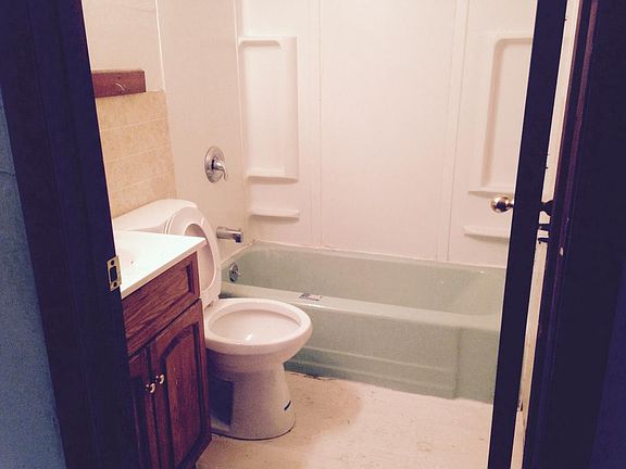 2nd image of 193 2nd Avenue # First Floor