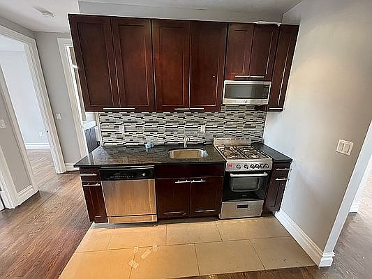 3rd image of 625 W 156th St #8DD