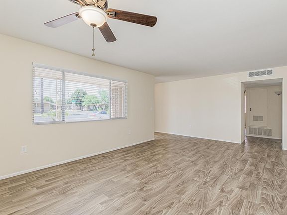 5th image of 10251 N 103rd Ave