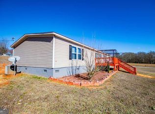 450 Glenloch Rd, Roopville, GA 30170