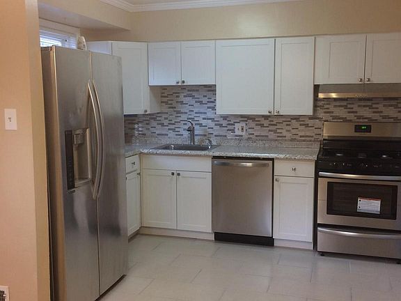 4th image of 2304 Kent Village Dr