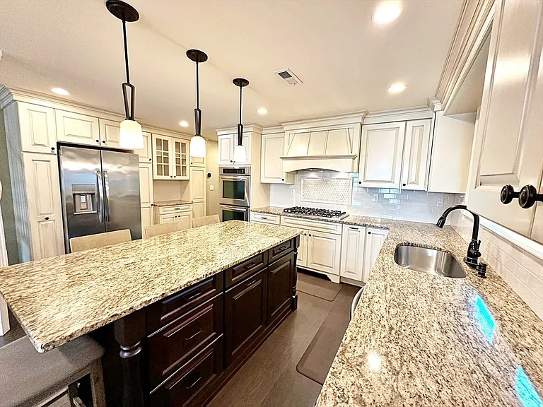 25 Princeton St #2 — Photo 13
