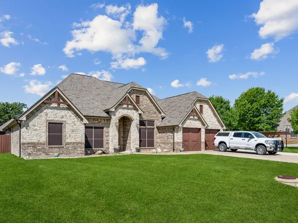 3000 Elkton Dr, Granbury, TX 76049