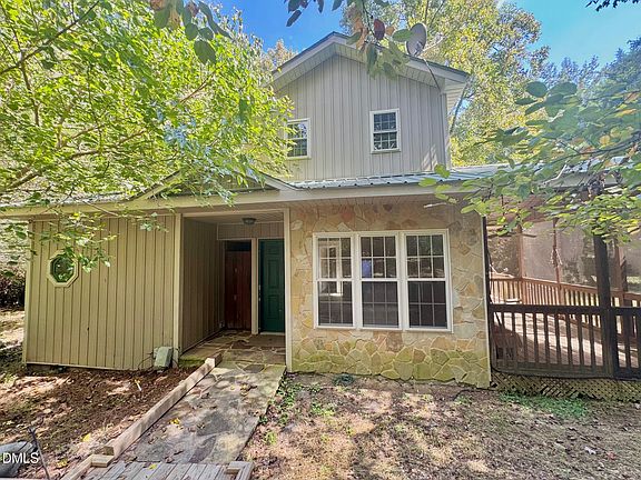 2nd image of 38 Scarlet Cir