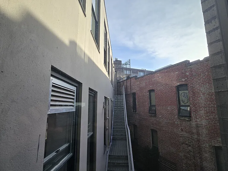 333 Carrall St #401 — Photo 11