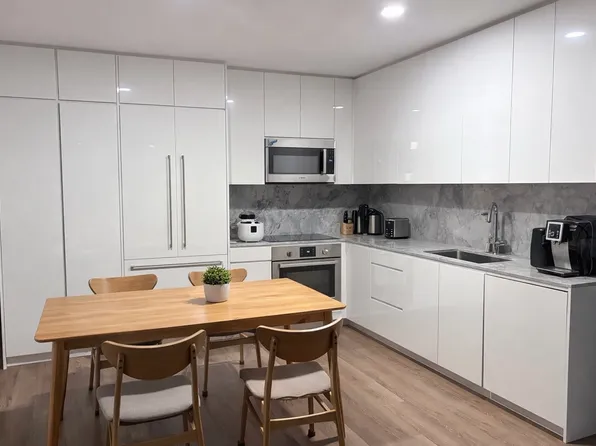 987 Queen St, Honolulu, HI