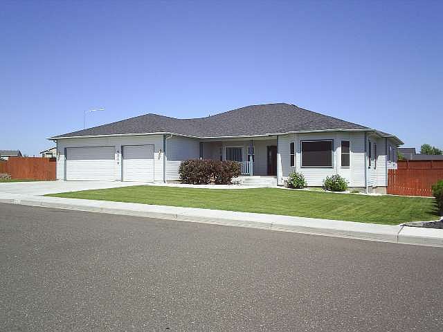 1st image of 4319 Sinai Ct