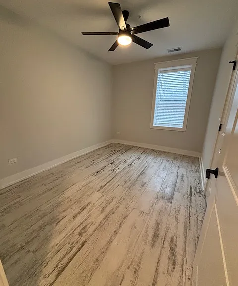 6615 N Milwaukee Ave #5 — Photo 9