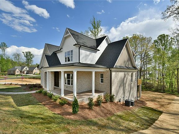 2nd image of 5384 Summer Hill Ln