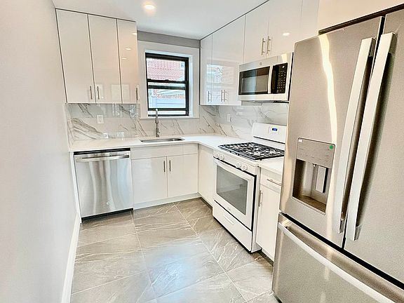 4th image of 214-14 36th Ave #4