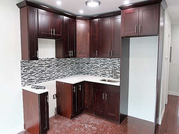 4th image of 115-49 146th St