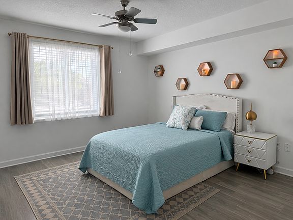 5th image of 2100 Quantum Lakes Dr
