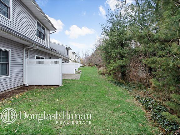 2nd image of 156 Pond View Dr