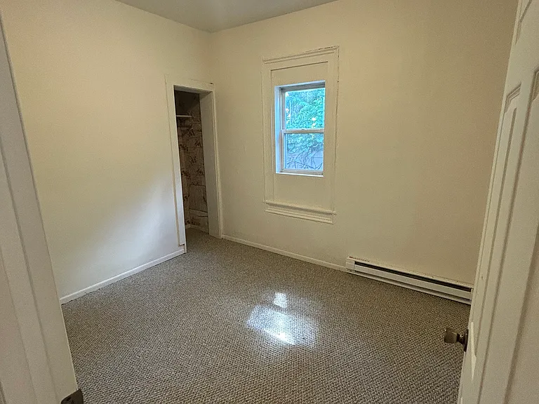 729 Chippewa St — Photo 6