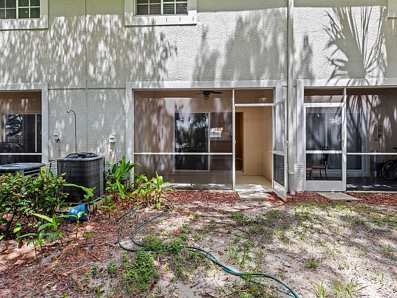 5th image of 8259 Pacific Beach Dr
