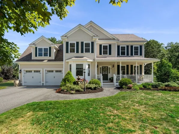 3 Howard St, Ipswich, MA 01938