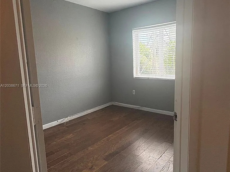 481 NW 84th Ln #481 — Photo 7