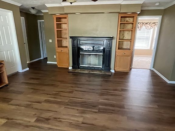 4th image of 105 Whitetail Dr