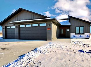 1708 18th St N, Aberdeen, SD 57401