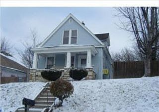 1st image of 1048 Ella Ave