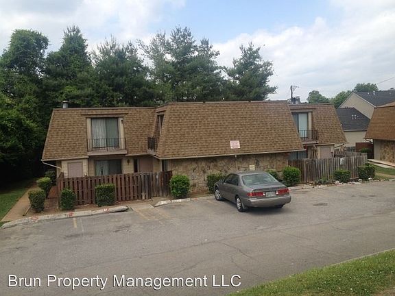 3rd image of 9113 Woodpark Ln APT D