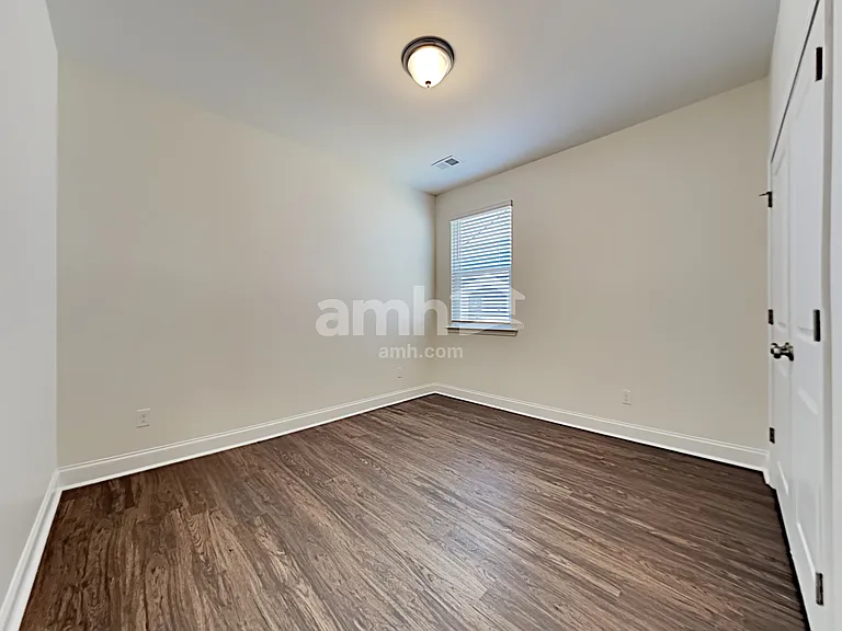 404 Ronter Ct — Photo 26
