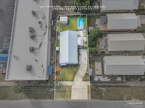 4th image of 815 N 8th Ave