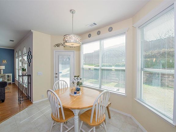5th image of 1519 Hidden Cove Dr