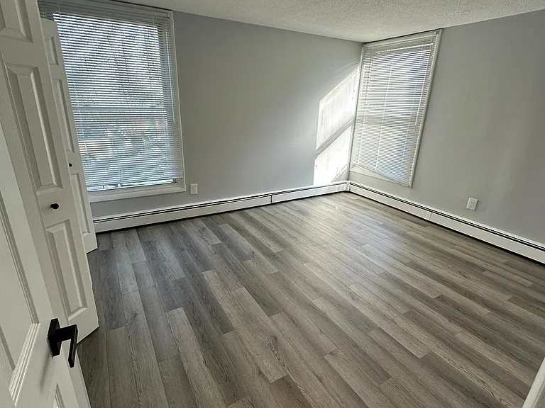 910 Teall Ave #4 — Photo 17