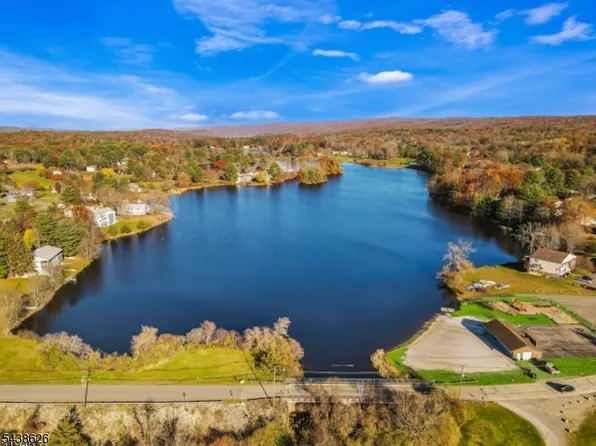 226 Lake Shore, Montague Twp., NJ 07827