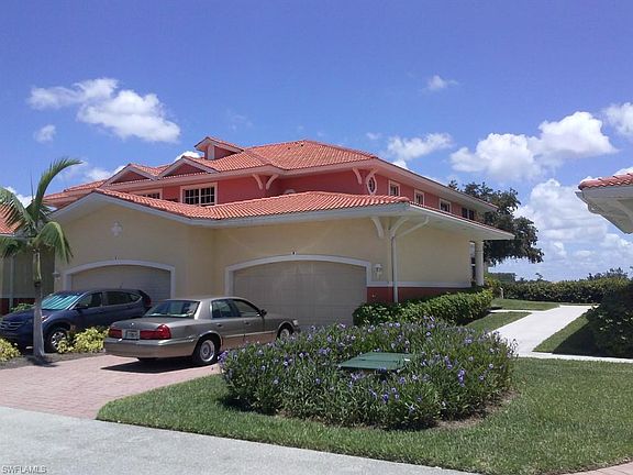 4th image of 5220 Park Rd APT 4