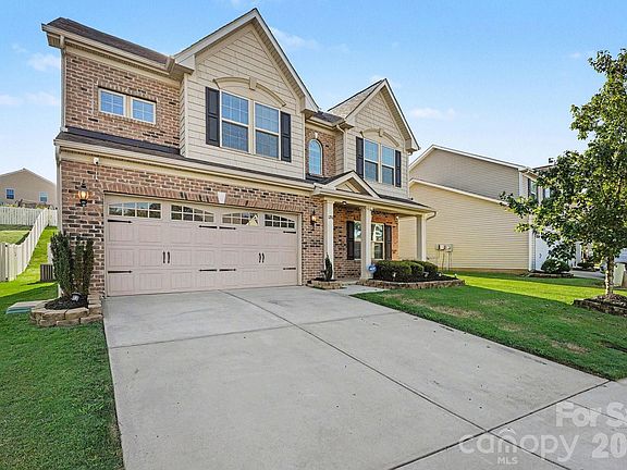 2nd image of 1256 Farm Branch Dr SW