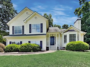 7135 Walnut Mill Lndg, Cumming, GA 30040