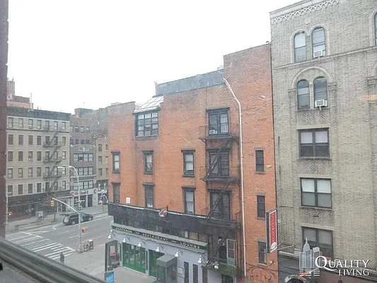 Rented by Quality Living Realty | media 17