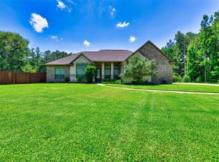 2302 Catacombs Dr, New Caney, TX 77357