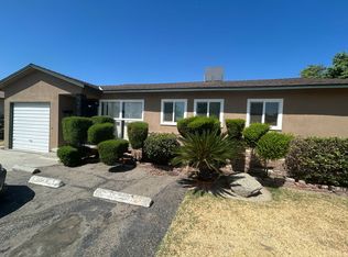 1116 N 11th Ave, Hanford, CA 93230