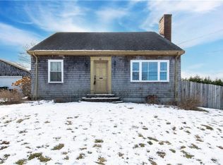 25 Mathew Rd, Tiverton, RI 02878