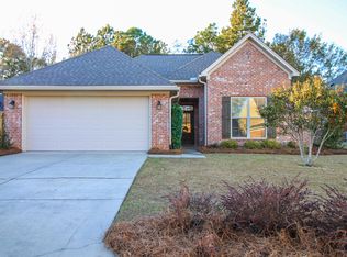 112 Shadow Ridge Rd, Hattiesburg, MS 39402